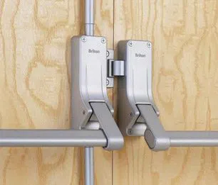 Town Center Locksmith Shop Cincinnati, OH 513-494-3073 Town Center Locksmith Shop Cincinnati, OH 513-494-3073 - 8-Push-Bars